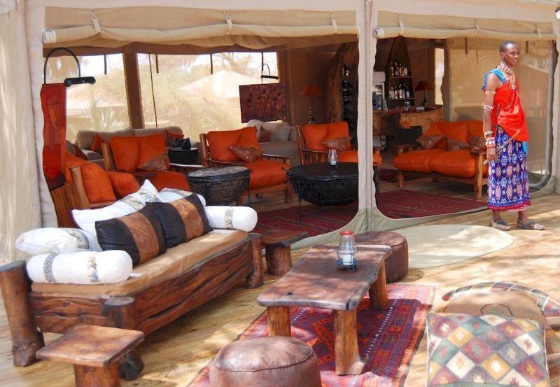 Elephant Bedroom Camp Archers Post Esterno foto